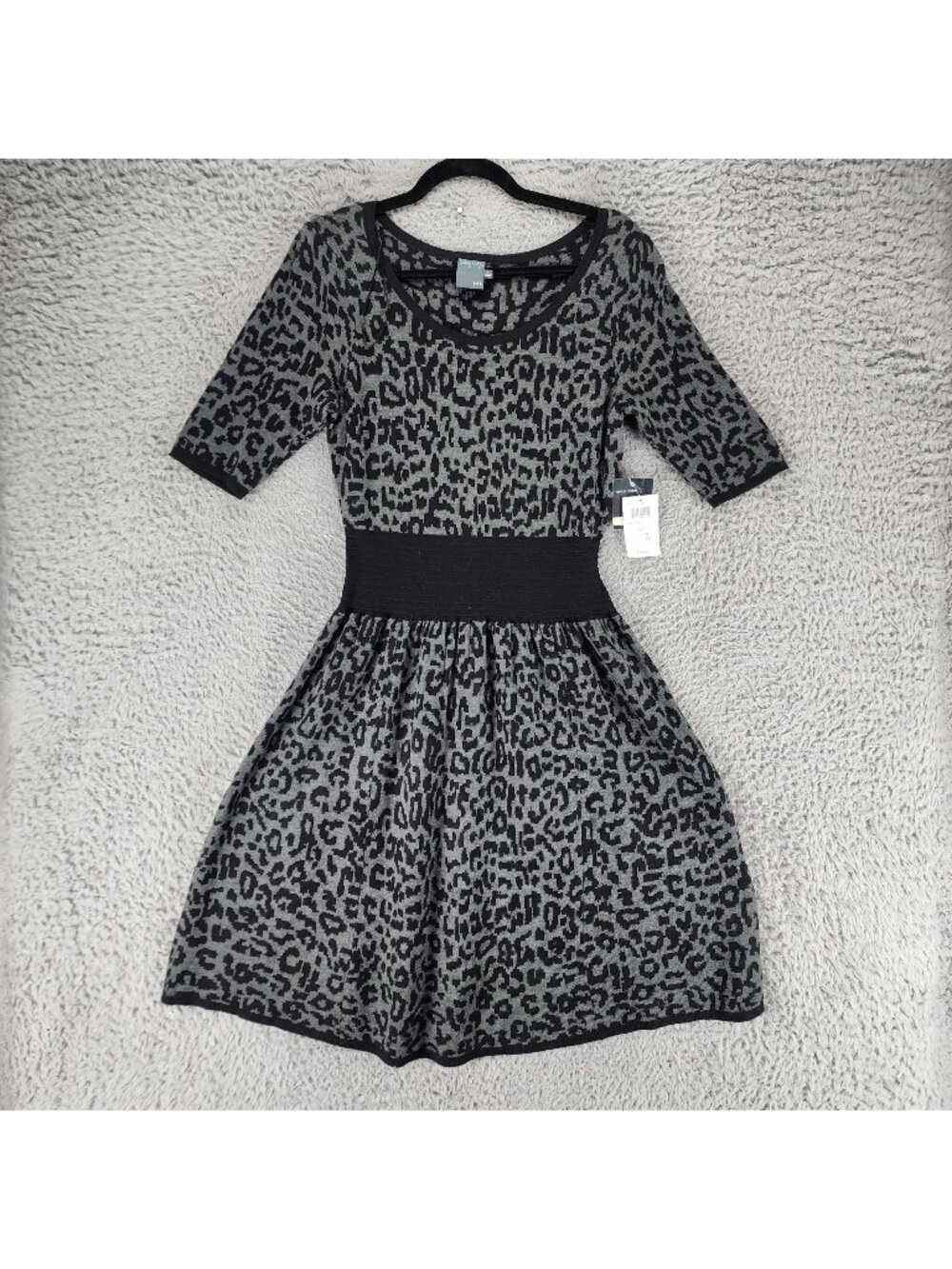 Gabby Skye Dress Womens Large Gray Leopard 3/4 Sleeve Knee Length Sweater *NWT*